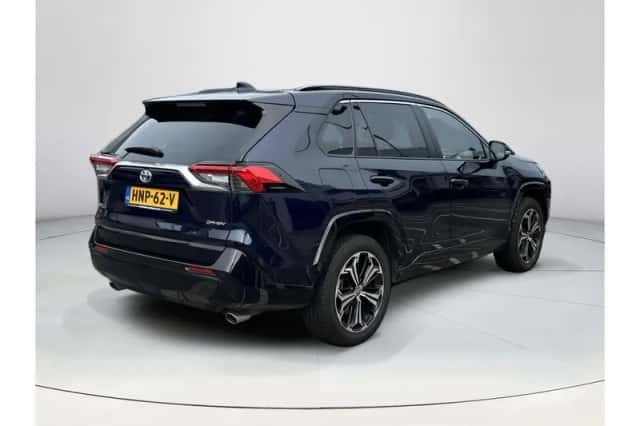 Toyota RAV4 (2025) thumbnail 5