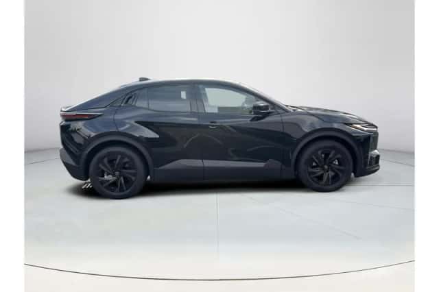 Toyota C-HR+ (2026) thumbnail 6