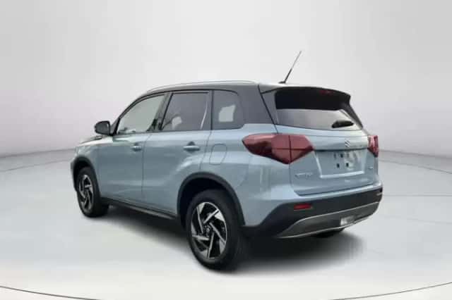 Suzuki Vitara (2026) thumbnail 3
