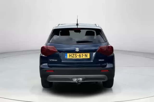 Suzuki Vitara (2025) thumbnail 4