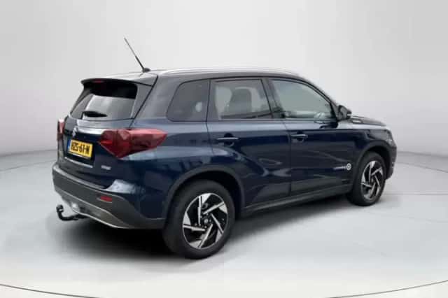 Suzuki Vitara (2025) thumbnail 5