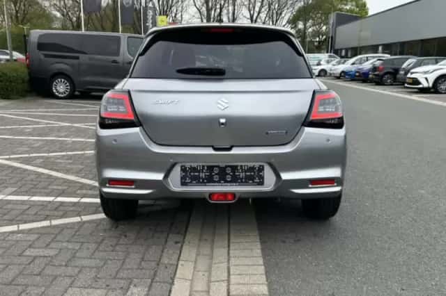 Suzuki Swift (2026) thumbnail 3