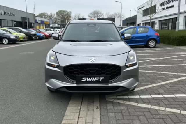 Suzuki Swift (2026) thumbnail 4