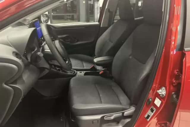 Toyota Yaris (2026) thumbnail 5