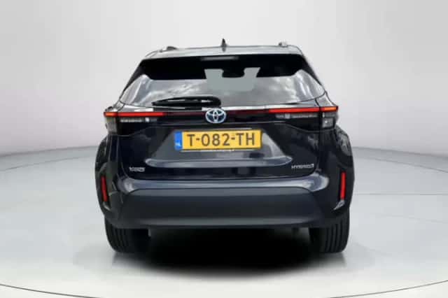 Toyota Yaris Cross (2023) thumbnail 4