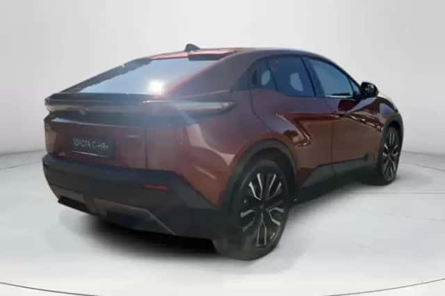 Toyota C-HR+ (2026) thumbnail 5