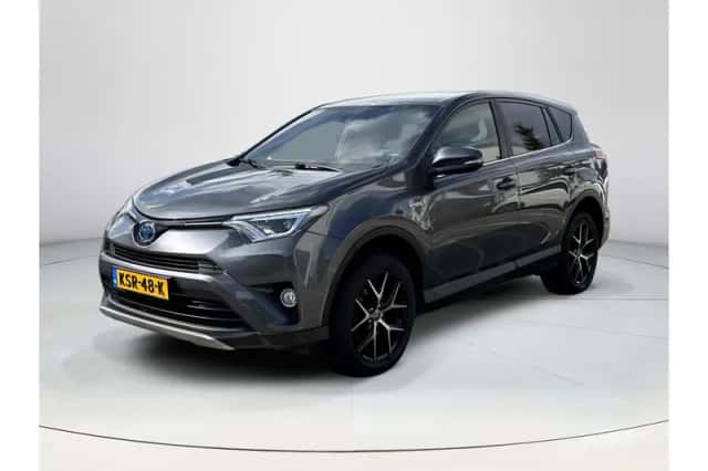 Toyota RAV4 (2017) thumbnail 1