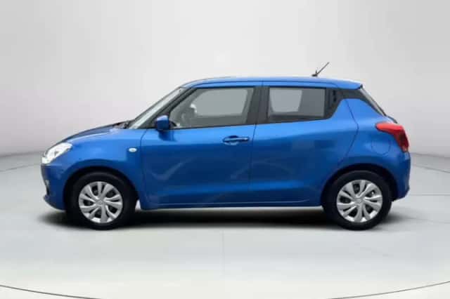 Suzuki Swift (2019) thumbnail 2