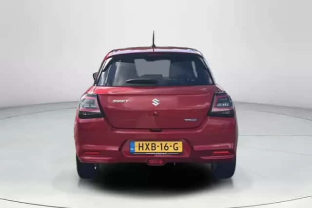 Suzuki Swift (2025) thumbnail 4