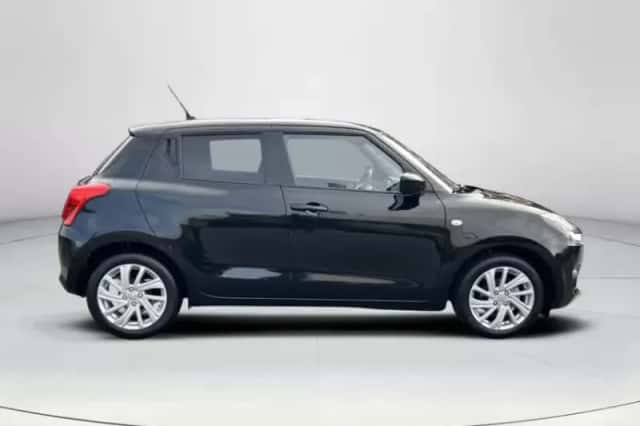 Suzuki Swift (2021) thumbnail 6