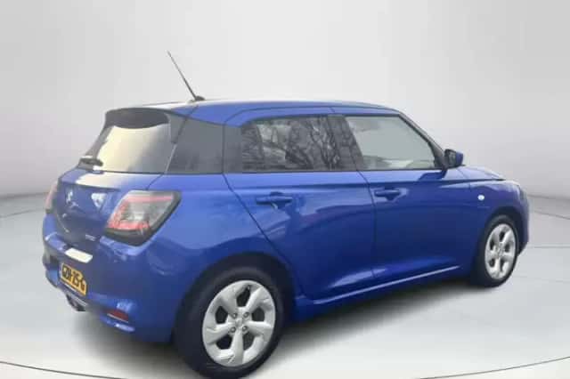 Suzuki Swift (2025) thumbnail 5