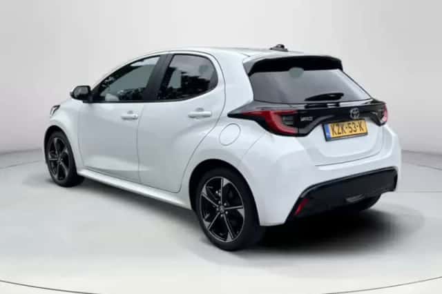 Toyota Yaris (2026) thumbnail 3