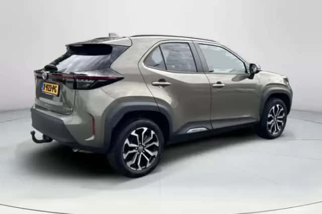 Toyota Yaris Cross (2024) thumbnail 5