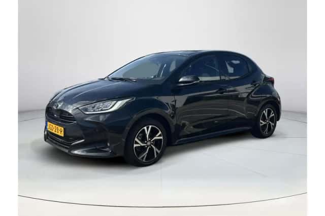 Toyota Yaris (2025) thumbnail 1