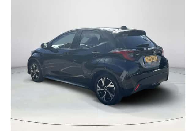 Toyota Yaris (2025) thumbnail 3