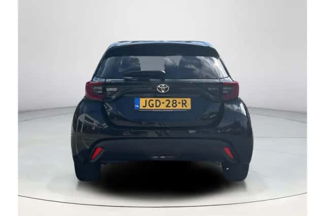 Toyota Yaris (2025) thumbnail 4