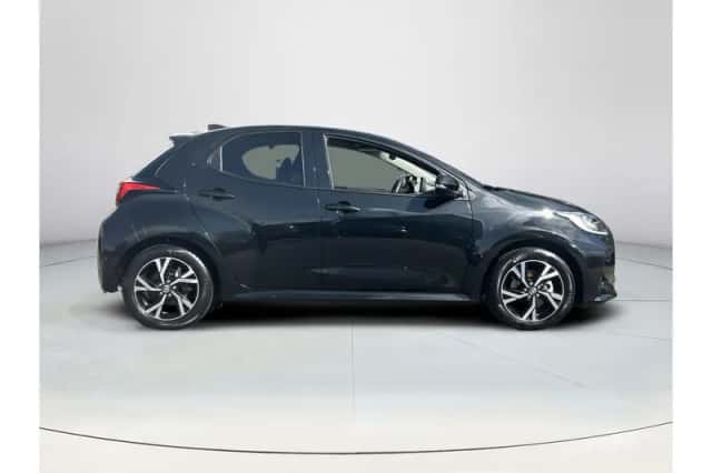 Toyota Yaris (2025) thumbnail 6