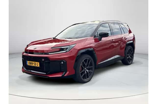 Toyota RAV4 (2026) thumbnail 1