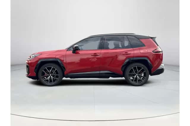 Toyota RAV4 (2026) thumbnail 2