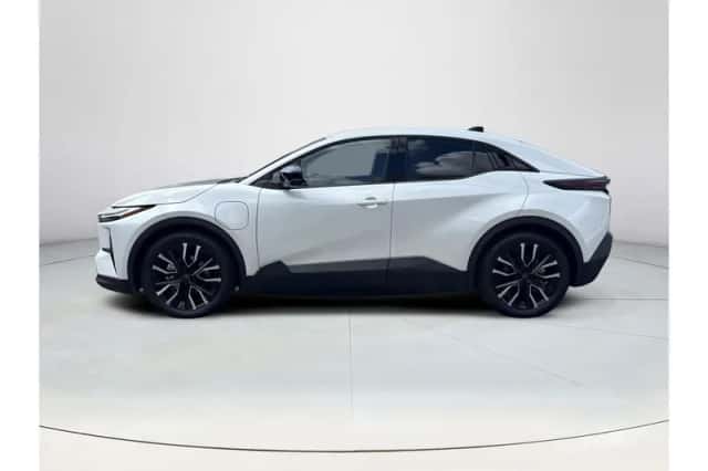 Toyota C-HR+ (2026) thumbnail 2