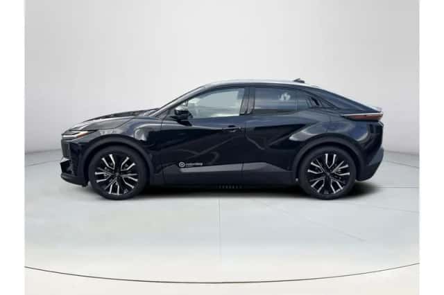 Toyota C-HR+ (2026) thumbnail 2
