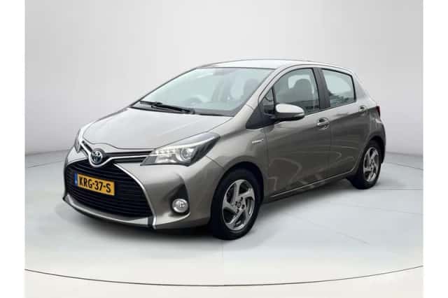 Toyota Yaris (2014) thumbnail 1