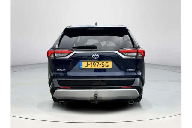 Toyota RAV4 (2020) thumbnail 4