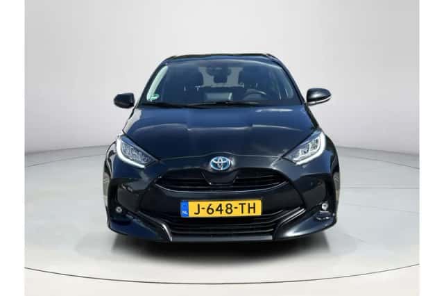 Toyota Yaris (2020) thumbnail 4