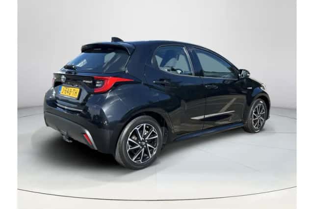 Toyota Yaris (2020) thumbnail 5