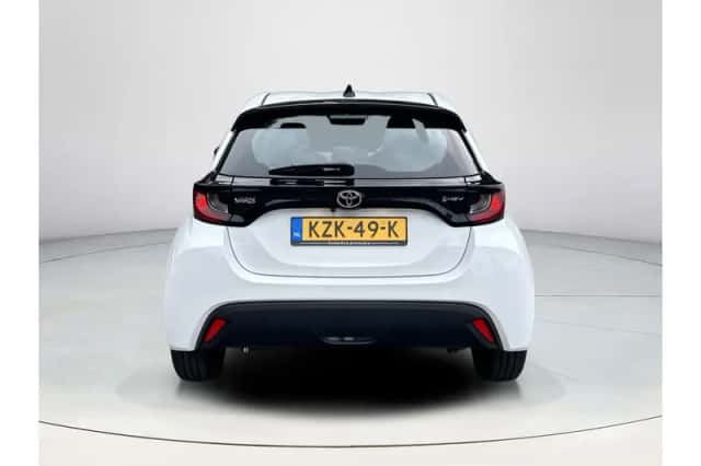 Toyota Yaris (2026) thumbnail 4