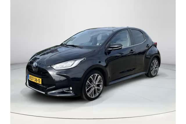 Toyota Yaris (2022) thumbnail 1