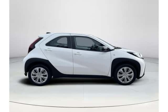 Toyota Aygo X (2024) thumbnail 6
