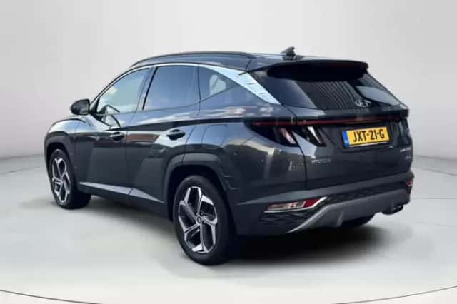 Hyundai Tucson (2021) thumbnail 3