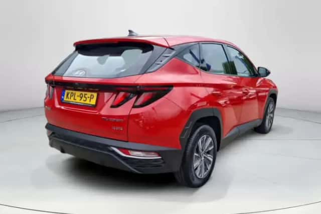 Hyundai Tucson (2022) thumbnail 5