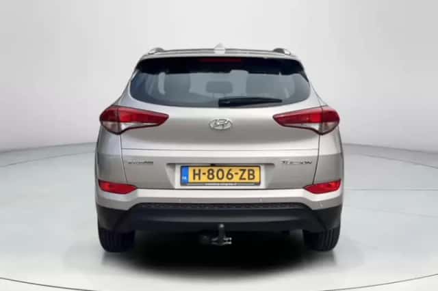 Hyundai Tucson (2018) thumbnail 4