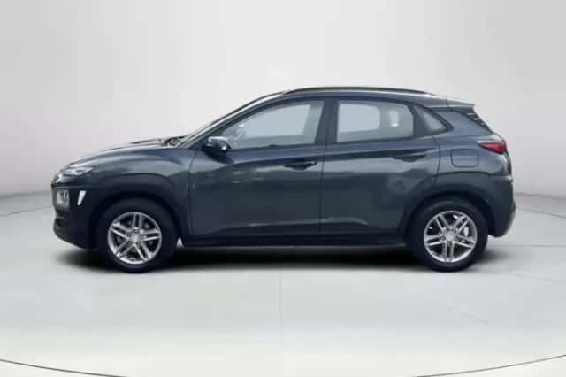 Hyundai Kona (2018) thumbnail 2