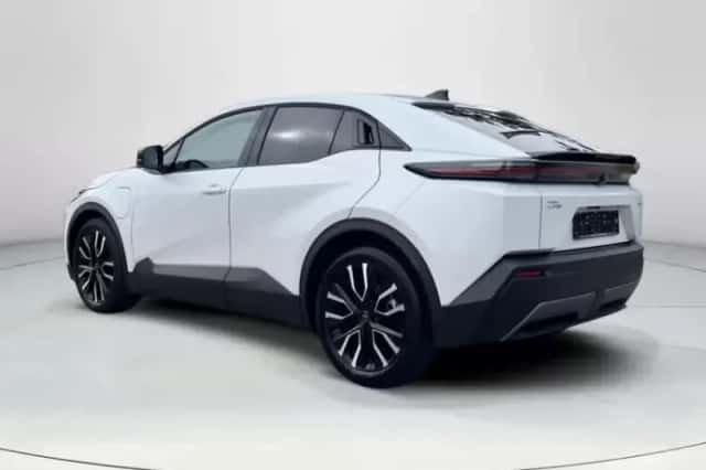Toyota C-HR+ (2026) thumbnail 3