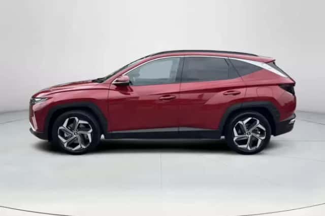Hyundai Tucson (2021) thumbnail 2
