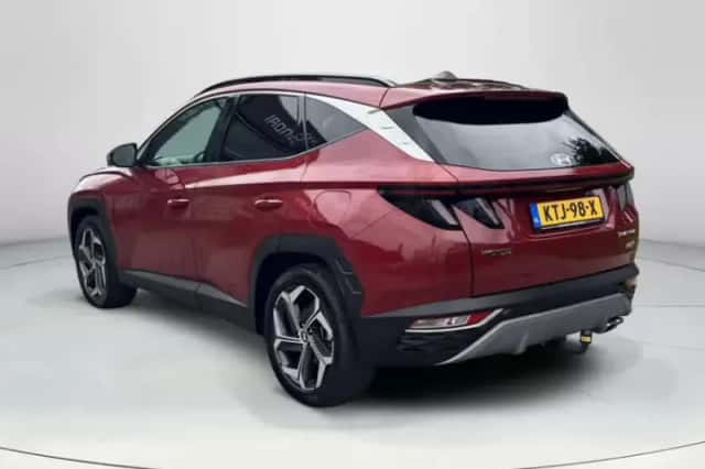 Hyundai Tucson (2021) thumbnail 3