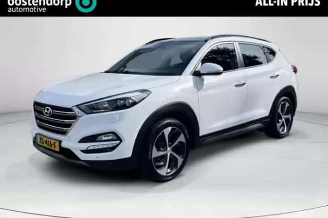 Hyundai Tucson (2016) thumbnail 1
