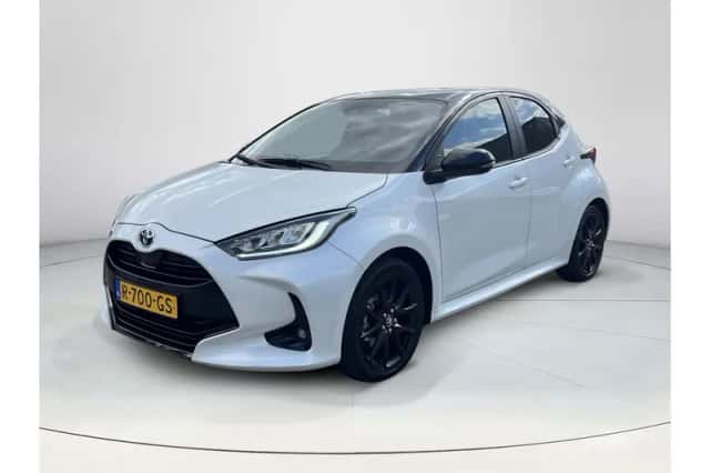 Toyota Yaris (2022) thumbnail 1