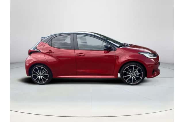 Toyota Yaris (2023) thumbnail 6