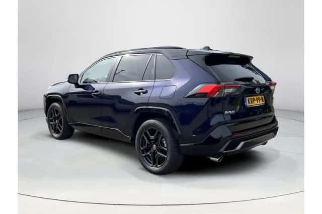 Toyota RAV4 (2025) thumbnail 3
