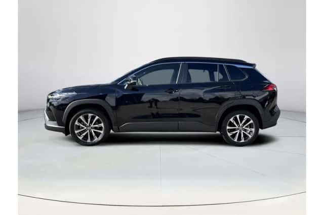 Toyota Corolla Cross (2024) thumbnail 2