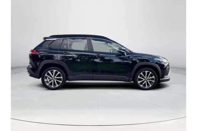 Toyota Corolla Cross (2024) thumbnail 6