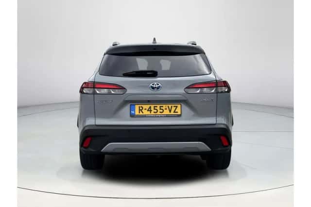 Toyota Corolla Cross (2022) thumbnail 4