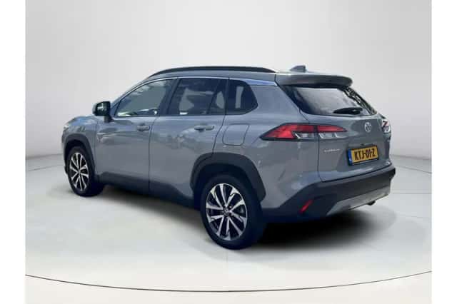 Toyota Corolla Cross (2025) thumbnail 3