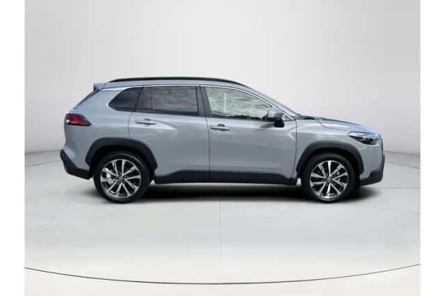 Toyota Corolla Cross (2025) thumbnail 6