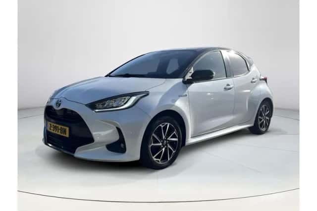 Toyota Yaris (2021) thumbnail 1