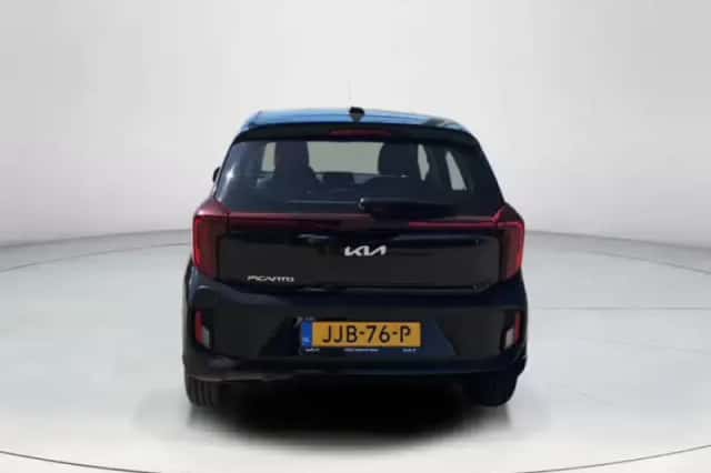 Kia Picanto (2025) thumbnail 4